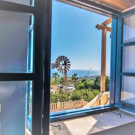 וילה The Windmill Estate איה נאפה