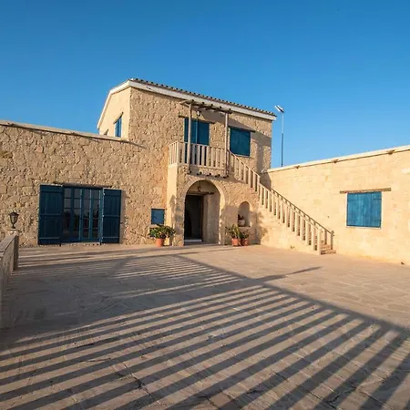 The Windmill Estate Villa *